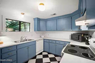 402 Wilmington St, Beaufort, SC 29902 - Photo 14