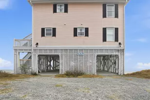 108 Harbor Dr N, Harbor Island, SC 29920 - Photo 2