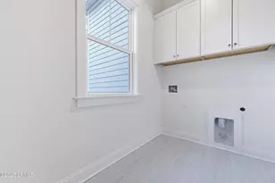 23 Thomas Sumter St, Beaufort, SC 29907 - Photo 18