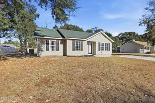 43 Southern Magnolia Dr, Beaufort, SC 29907 - Photo 8