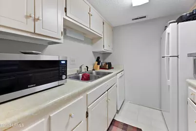 400 William Hilton Parkway #110, Hilton Head Island, SC 29926 - Photo 20