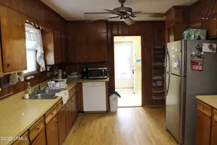 301 W Pulaski Dr W, Hampton, SC 29924 - Photo 4