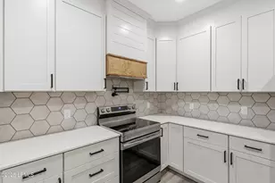 579 Sams Point Rd, Beaufort, SC 29907 - Photo 14