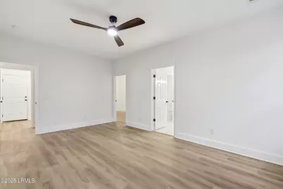 579 Sams Point Road, Beaufort, SC 29907 - Photo 18