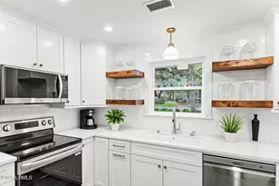 10 Chesterfield Lake Dr, Beaufort, SC 29906 - Photo 10