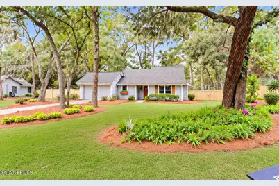 10 Chesterfield Lake Drive, Beaufort, SC 29906 - Photo 2