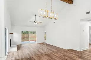 10 Chesterfield Lake Dr, Beaufort, SC 29906 - Photo 16