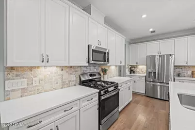 66 Slash Pine Drive, Bluffton, SC 29909 - Photo 10