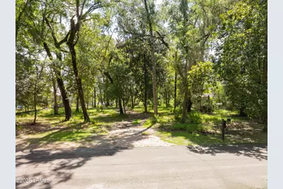 208 Bull Point Drive, Seabrook, SC 29940 - Photo 10