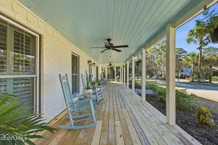 106 S Hermitage Rd, Beaufort, SC 29902 - Photo 10