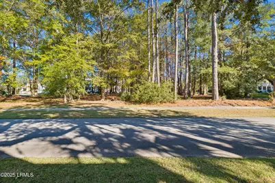 7 N Loudon, Beaufort, SC 29906 - Photo 1