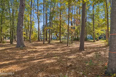 7 N Loudon, Beaufort, SC 29906 - Photo 12