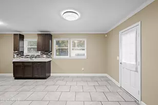 257 Shanklin Rd, Beaufort, SC 29906 - Photo 12