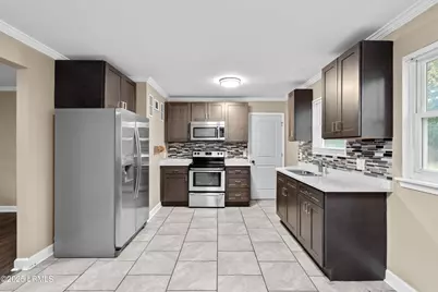 257 Shanklin Road, Beaufort, SC 29906 - Photo 16