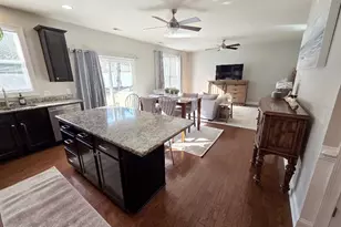 19 St James Cir, Beaufort, SC 29907 - Photo 6