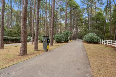 22 Vista Boulevard W, Saint Helena Island, SC 29920 - Photo 2