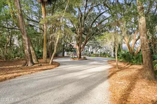 218 Old Plantation Dr W, Beaufort, SC 29907 - Photo 4