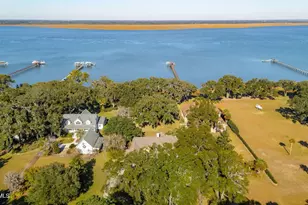 210 Old Plantation Dr W, Beaufort, SC 29907 - Photo 2