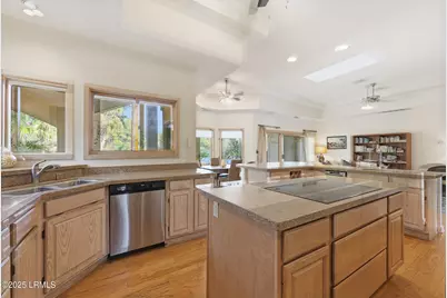 10 Off Shore, Hilton Head, SC 29928 - Photo 10