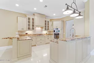 227 Hampton Lake Dr, Bluffton, SC 29910 - Photo 14