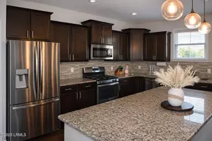 11 King's Cross Ct, Beaufort, SC 29902 - Photo 4