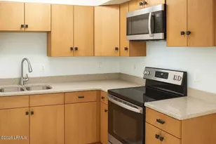 1702 Lafayette St, Beaufort, SC 29902 - Photo 10