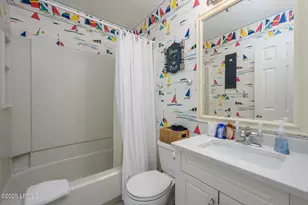 45 Folly Field Rd, Hilton Head, SC 29928 - Photo 18