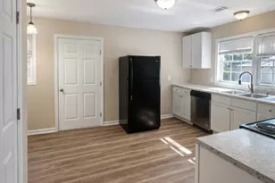 1501 Hogarth St, Beaufort, SC 29902 - Photo 8