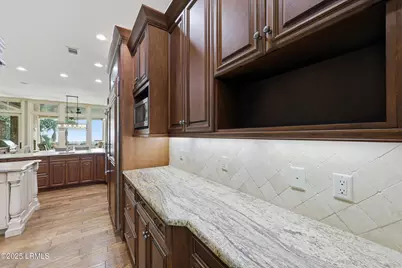 16 Planters Row, Hilton Head, SC 29928 - Photo 32