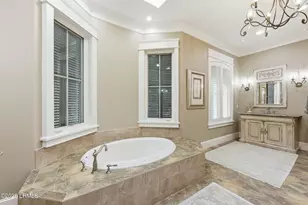 16 Planters Row, Hilton Head, SC 29928 - Photo 42