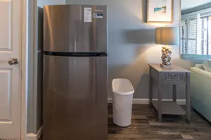 40 Folly Field, Hilton Head, SC 29928 - Photo 8