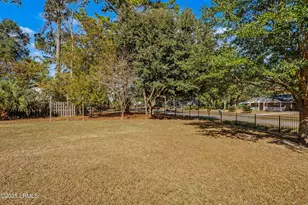 2238 Plantation Dr, Beaufort, SC 29902 - Photo 48