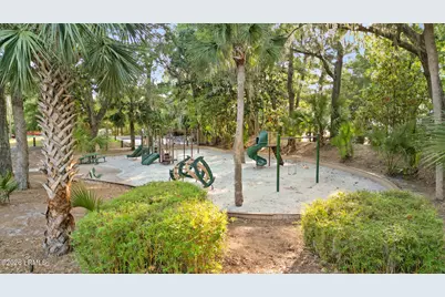 8 Queens Way, Hilton Head Island, SC 29928 - Photo 40