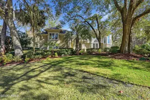 8 Queens Way, Hilton Head, SC 29928 - Photo 2