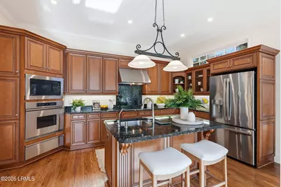 8 Queens Way, Hilton Head, SC 29928 - Photo 14