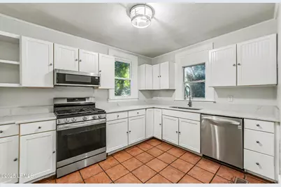 2301 Hermitage Road, Beaufort, SC 29902 - Photo 14