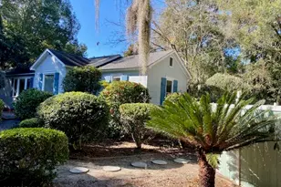 2301 Hermitage Rd, Beaufort, SC 29902 - Photo 1