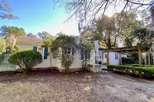 2301 Hermitage Rd, Beaufort, SC 29902 - Photo 32