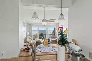 731 N Hampton Ct, Ladys Island, SC 29920 - Photo 14