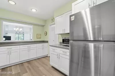 108 N Sea Pines Drive #548, Hilton Head Island, SC 29928 - Photo 6