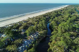 108 N Sea Pines Dr, Hilton Head Island, SC 29928 - Photo 20