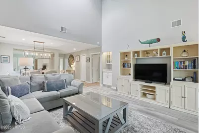 108 N Sea Pines Drive #563, Hilton Head Island, SC 29928 - Photo 4