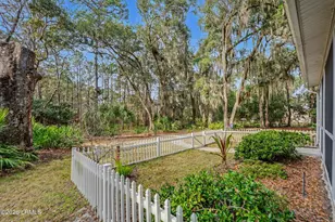 183 Brickyard Point Rd S, Beaufort, SC 29907 - Photo 44