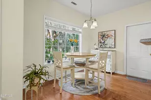 183 Brickyard Point Rd S, Beaufort, SC 29907 - Photo 10