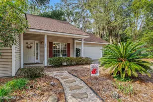 183 Brickyard Point Rd S, Beaufort, SC 29907 - Photo 2
