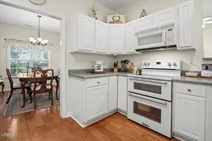 183 Brickyard Point Rd S, Beaufort, SC 29907 - Photo 16