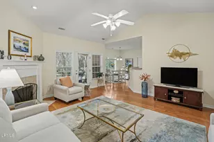 183 Brickyard Point Rd S, Beaufort, SC 29907 - Photo 8