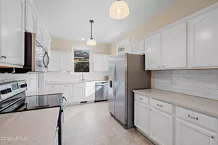 2668 Broad St, Beaufort, SC 29902 - Photo 12