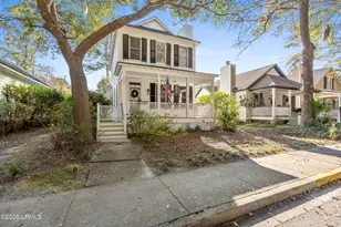 2668 Broad St, Beaufort, SC 29902 - Photo 2