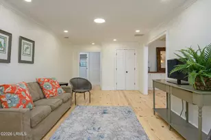 14 Bay Pines Dr, Hilton Head Island, SC 29928 - Photo 6